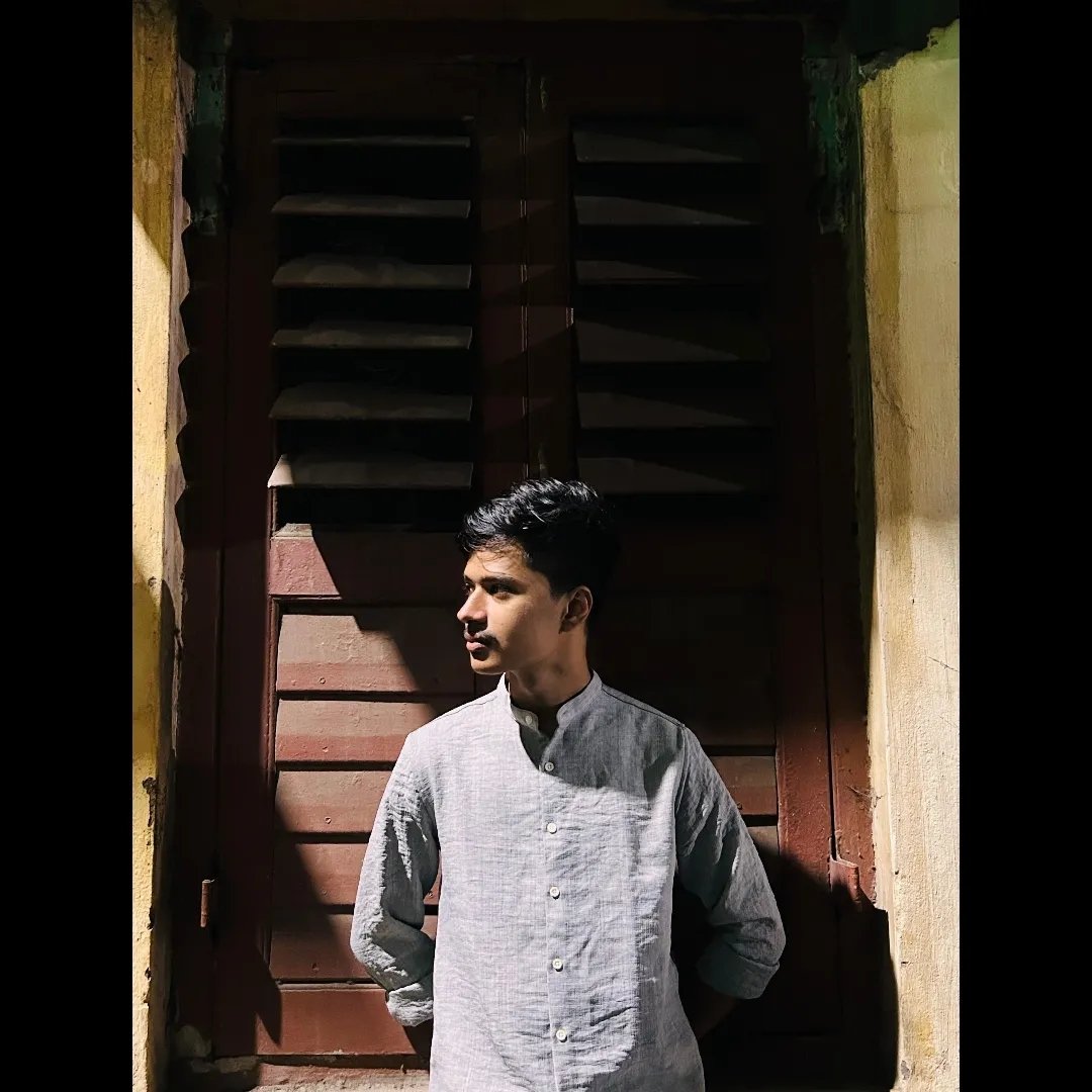 Shoumik Biswas